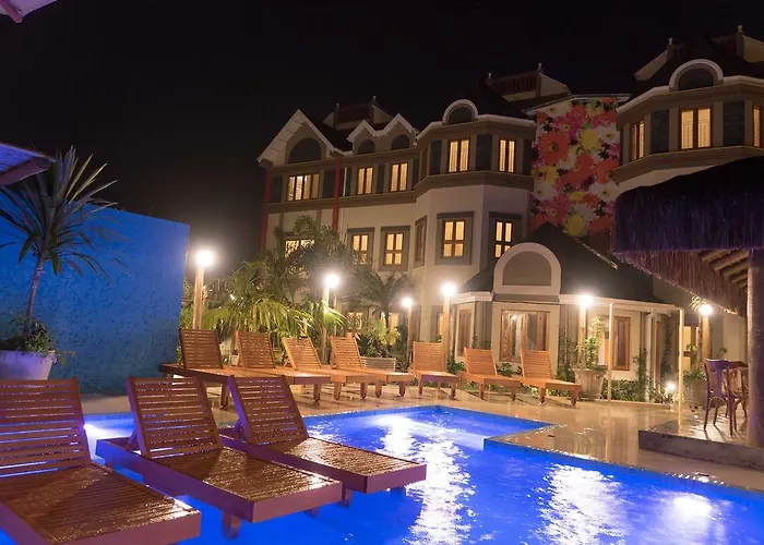 Pousada Castello MontemareHotel em Ubatuba